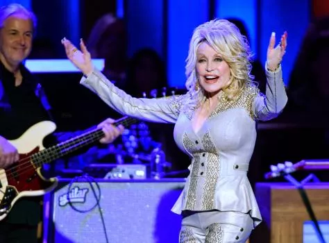 Dolly Parton estrenará serie en Netflix