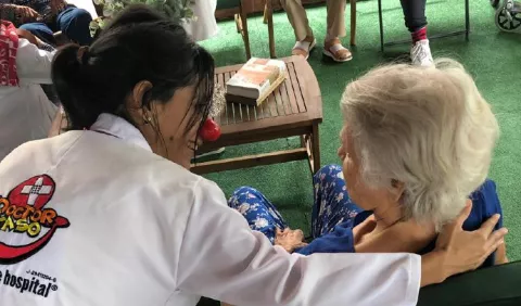 Dr. Yaso,  labor en los  hospitales  