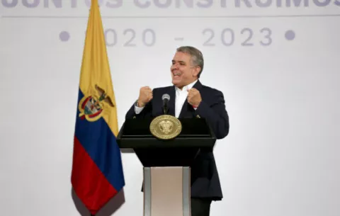 Iván Duque plantea devolver IVA a los más pobres en momento de tensión en Colombia
