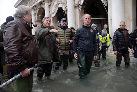 El mundo de la cultura se vuelca para salvar el patrimonio dañado en Venecia