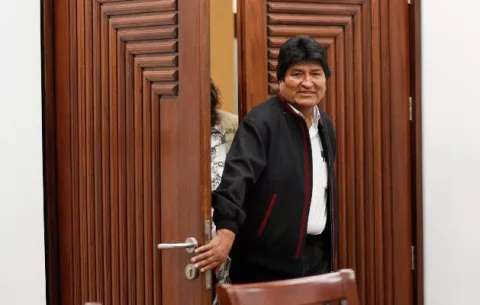 Evo Morales renuncia a la presidencia de Bolivia