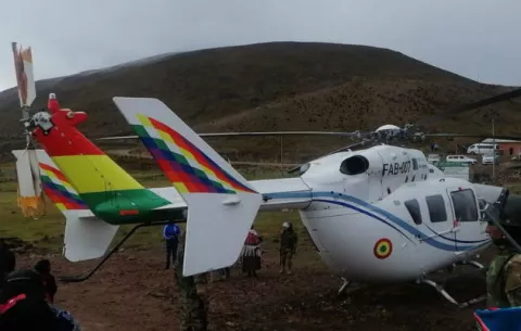 Evo Morales sale ileso de la caída del helicóptero que lo transportaba