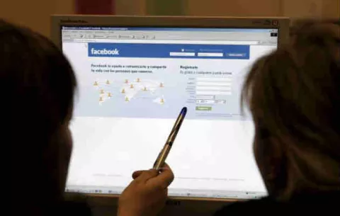 Instagram y Facebook dejan a millones en América y Europa sin servicio