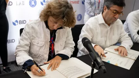 Convenio entre el BID e IFF Panamá, para fortalecer el cine regional