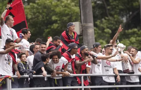 Locura en Brasil para recibir al Flamengo, campéon de la Copa Libertadores