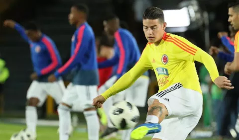 James Rodríguez sufrió un esguince en su rodilla izquierda