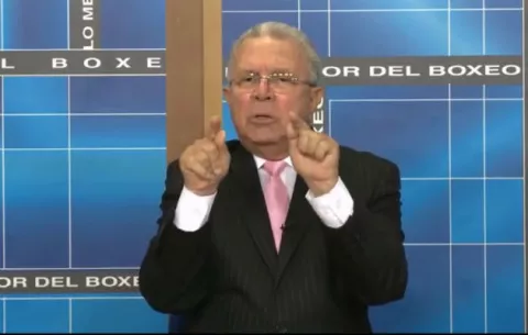 Juan Carlos Tapia le da un 'derechazo' a Mauricio Valenzuela en tuiter