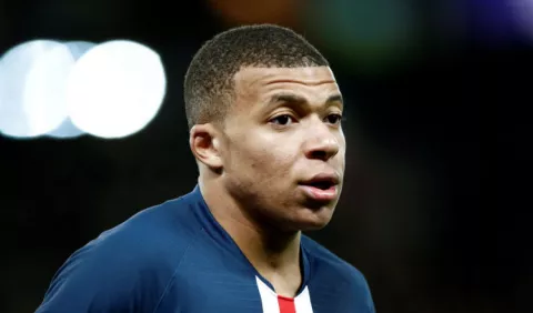 Kylian Mbappé candidato más joven entrar en el equipo del Año; Cristiano Ronaldo, el mayor