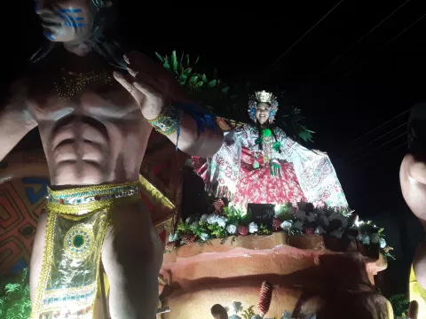 Con un desfile de carretas cierran los festejos por fundación de La Villa
