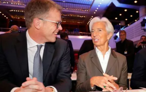Christine Lagarde pide potenciar la demanda interna para afrontar incertidumbre global