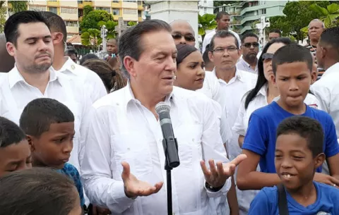 Laurentino Cortizo: 'hay muchas personas que quieren que la Constitución se quede tal como está'