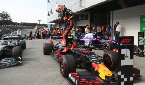 Max Verstappen logra su tercera victoria de la temporada