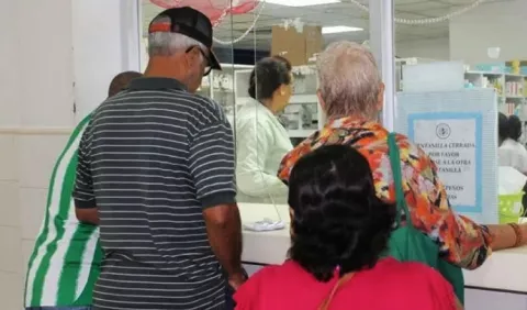 Desabastecimiento de medicamentos de 100 reglones en la Caja de Seguro Social 