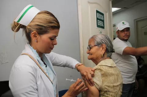 Ministerio de Salud adquiere $2.4 millones en vacunas contra el neumococo