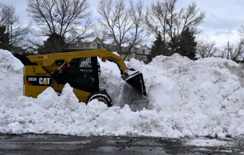 Advierten de intensas nevadas y heladas hacia el este de Estados Unidos 