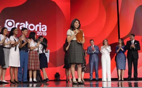 Meryen González se llevó la Copa Oratoria 2019