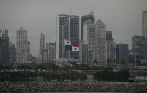 Panamá se proyecta en Emiratos Árabes Unidos