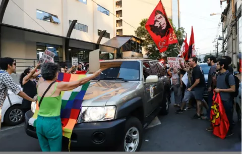 Manifestantes paraguayos critican a Luis Almagro de la OEA al grito de "golpista"