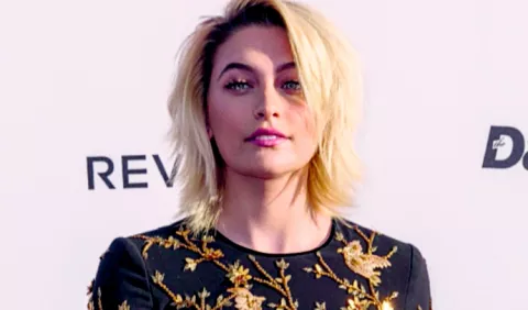 Paris Jackson prefirió ver a Metallica que ir al baile de graduación