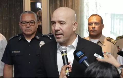 Rolando Mirones justifica uso de la fuerza en protesta contra las reformas constitucionales