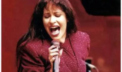 Marca usa la imagen de Selena Quintanilla