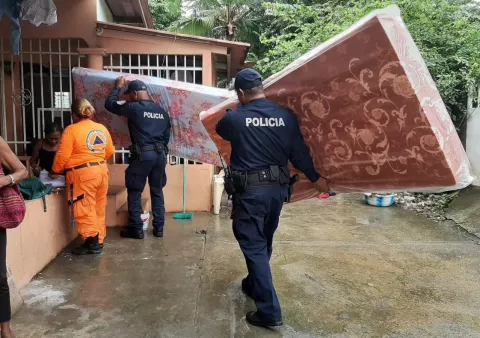 Más de 190 personas resultaron afectadas por las inundaciones en Panamá Viejo
