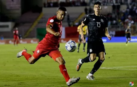 México silencia el Rommel a las primeras de cambio y vence 1-0 a Panamá