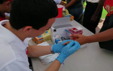 Alrededor de 26 mil personas viven con VIH en Panamá