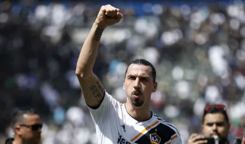 Zlatan Ibrahimovic se despide de Los Ángeles y mandó a los seguidores del Galaxy a ver béisbol