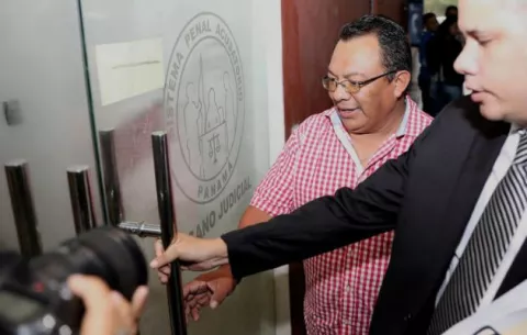 Aplican medidas cautelares al exdiputado de Guna Yala, Absalón Herrera
