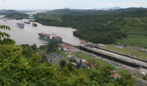 Canal de Panamá enfrenta déficit de agua, pese a lluvias de fin de año