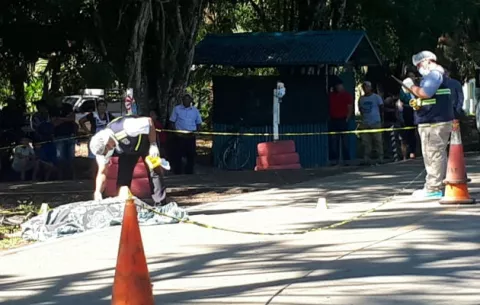 Muere adulto mayor al colisionar su bicicleta con un camión articulado en Barú