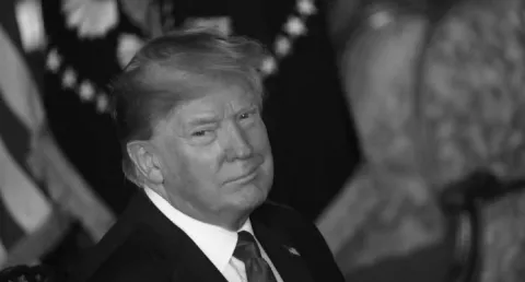 ¿Difícil la destitución del excéntrico Trump?