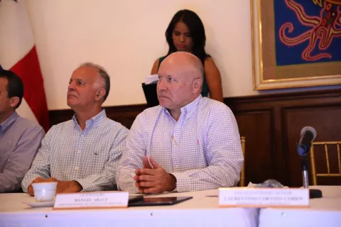 Unas 500 mil piezas de jamones vendería el IMA en las Naviferias para el 2020