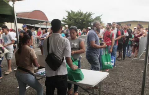 25 mil 400 unidades de jamones picnic estarán a la venta en las Naviferias este viernes