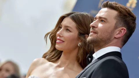 Justin Timberlake se disculpa públicamente con Jessica Biel tras los rumores de infidelidad