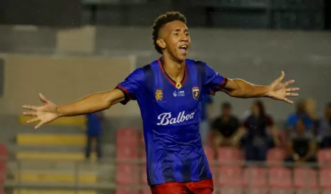 Placino Jonathan Ceceña, jugador revelación del Apertura 2019 de la LPF