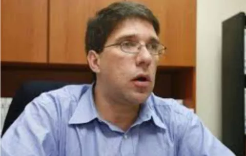 Salida de Juan Antonio Ducruet de Presidencia se debería a serias diferencias con José Gabriel Carrizo