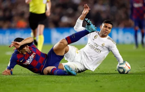  Barcelona y Real Madrid empatan en un clásico poco vistoso