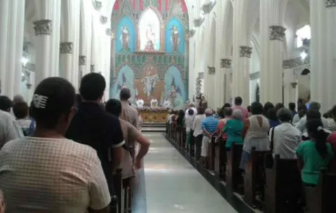Piden elevar oración por la paz en Panamá