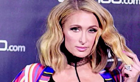 Paris Hilton envía mensaje a William Levy