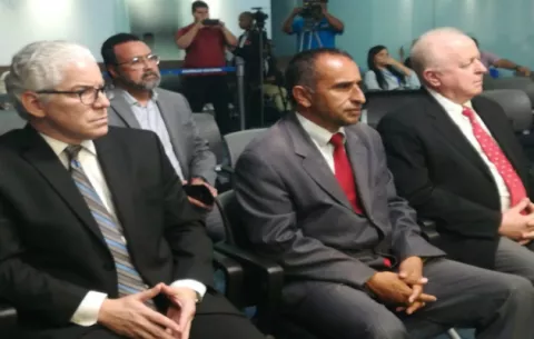 En medio de diferencias políticas, aprueban Junta Directiva de la Cadena de Frío