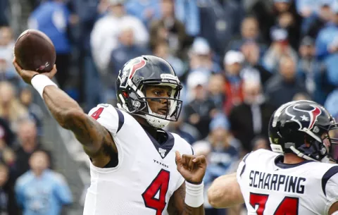 Texans vencen a  Titans y toman el control de su división