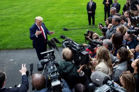 Estados Unidos decide envíar "fuerzas adicionales" para reforzar su embajada en Bagdad