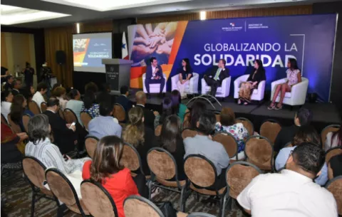 Empresas y organizaciones en foro conmemorativo al Día Mundial del Voluntariado