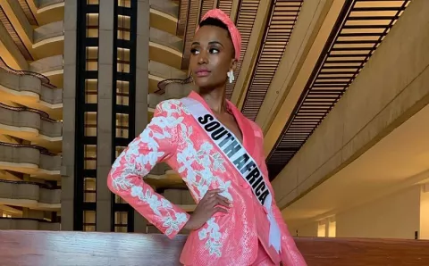 Miss Universo 2019, Zozibini Tinzu, defiende la belleza natural