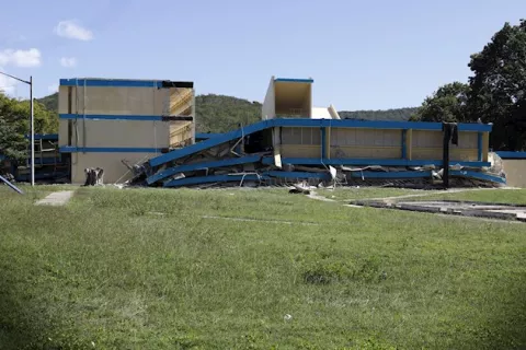 Un sismo de magnitud 5,9 sacude Puerto Rico tras horas de réplicas