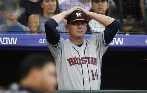 AJ Hinch se arrepiente y acepta la decisión de las Grandes Ligas