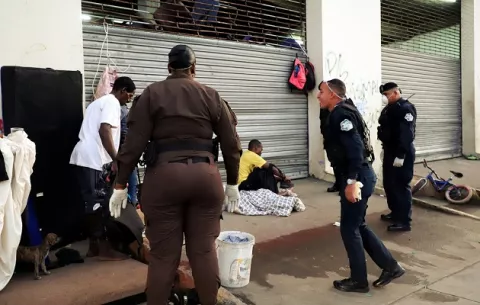 Alcaldía de Panamá ha capturado a varios delincuentes que se ocultaban como indigentes