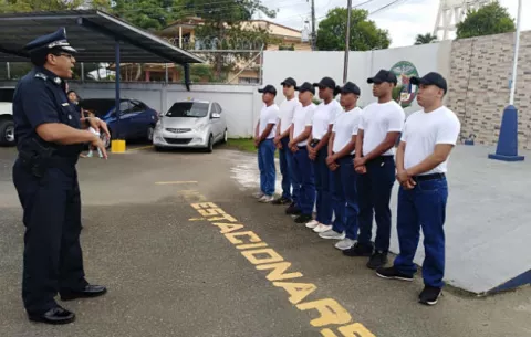 Ocho jóvenes bocatoreños ingresan al  Instituto Superior Policial (ISPOL), en Gamboa